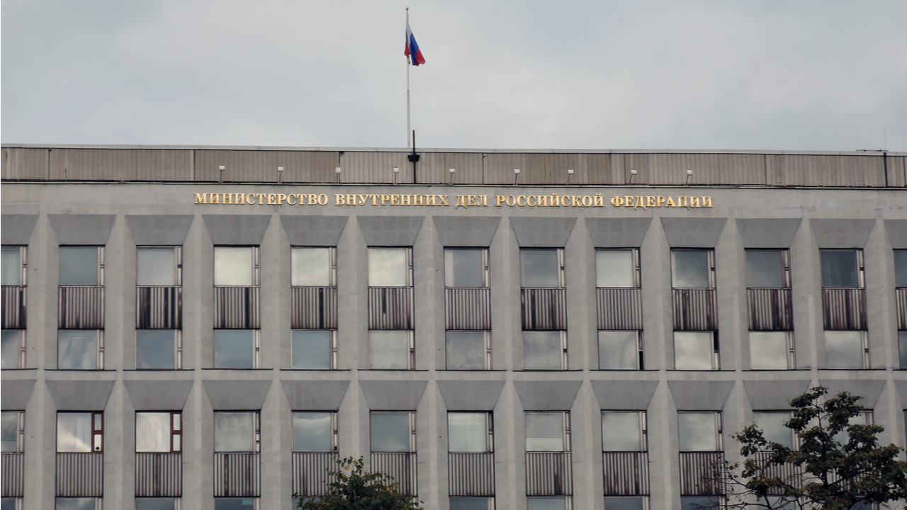 Основатель Suex теряет руководящую должность из-за санкций США, крупных бирж и провайдера платежей